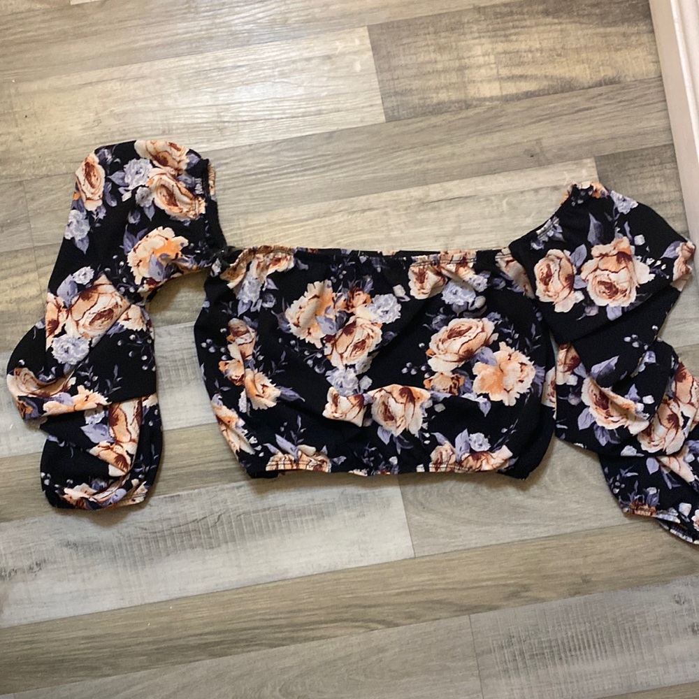 Crop top great for festival